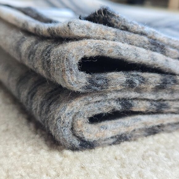 NWT Brochu Walker Stowe Wool Scarf in Heritage Plaid Tan Black - Picture 10 of 13